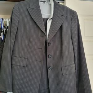 Skirt suit set